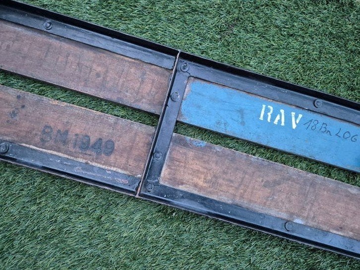 Klapbaar legerbankje van de RAV - 180x28 cm, Ophalen
