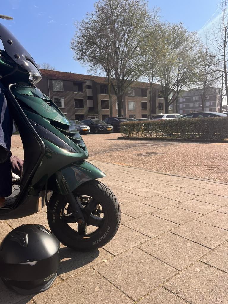 Piaggio zip 4takt carb, Ophalen, Zo goed als nieuw, Benzine, Zip