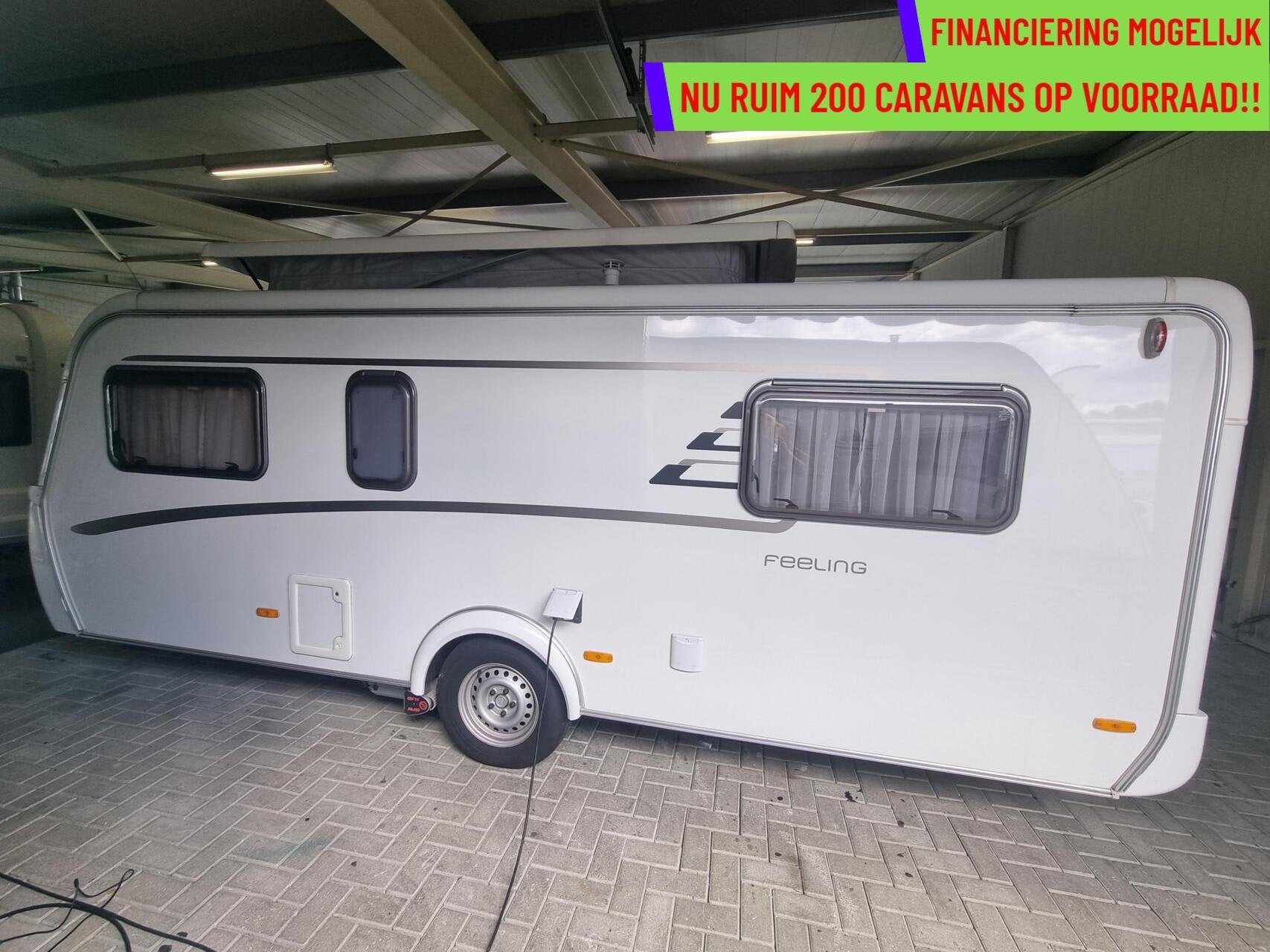 Eriba Feeling 442 MOVER + LUIFEL + ENKELE BEDDEN + ZIJWANDEN, Caravans en Kamperen, Mover, Bedrijf, 6 tot 7 meter, Eriba