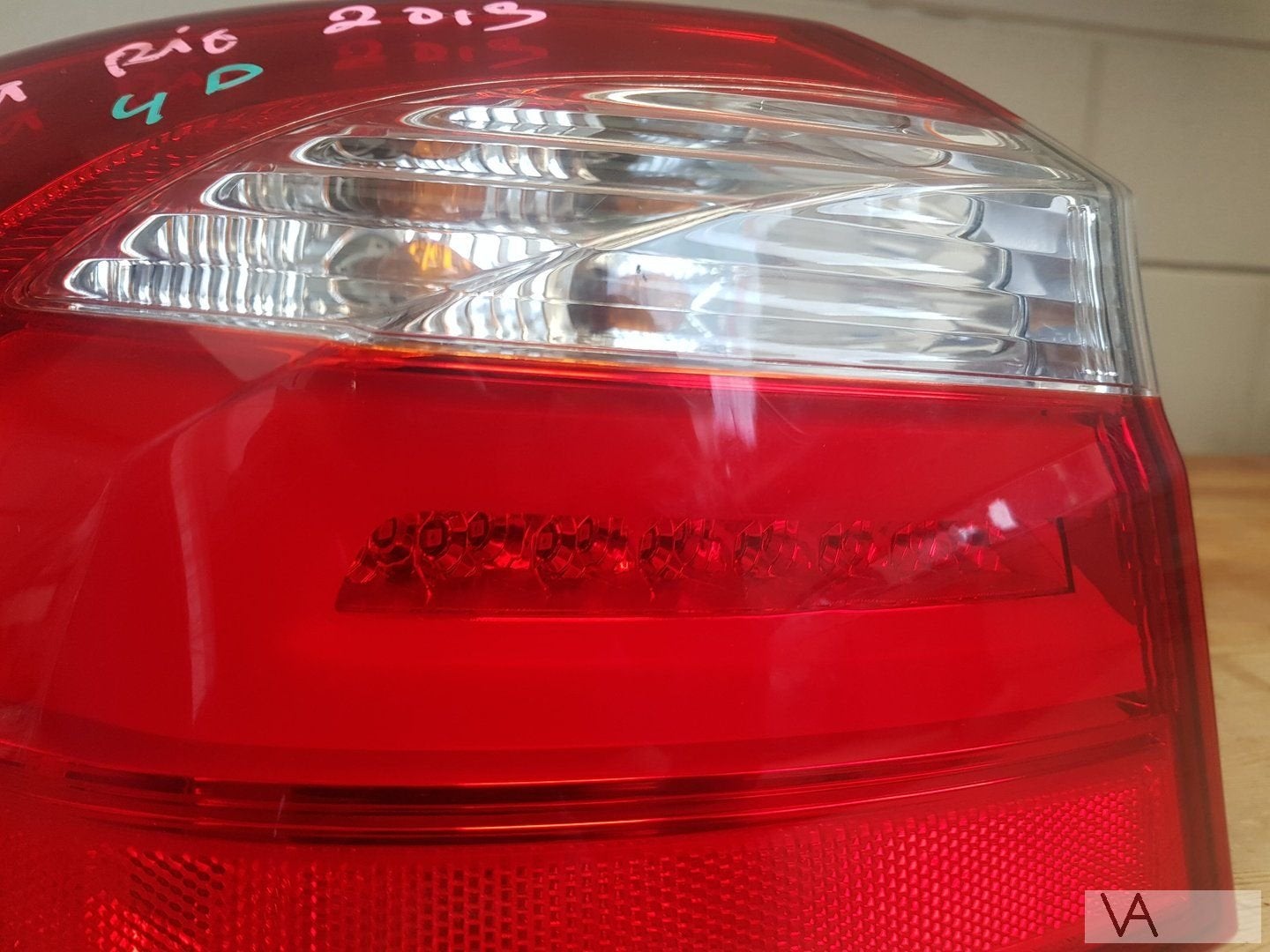 Kia Rio 2012 - 2016 achterlicht links LED nette staat €150, -, -, Ophalen of Verzenden, -