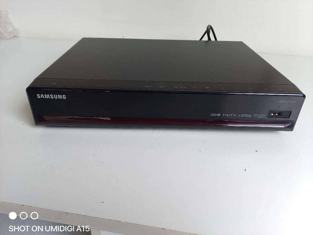 Harddisk recorder samsung smt-c7140. Met universele afstands, Ophalen of Verzenden, Zo goed als nieuw
