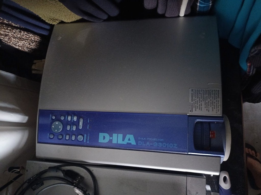 Projector hij werkt perfect., Ophalen of Verzenden, Zo goed als nieuw, Overige typen