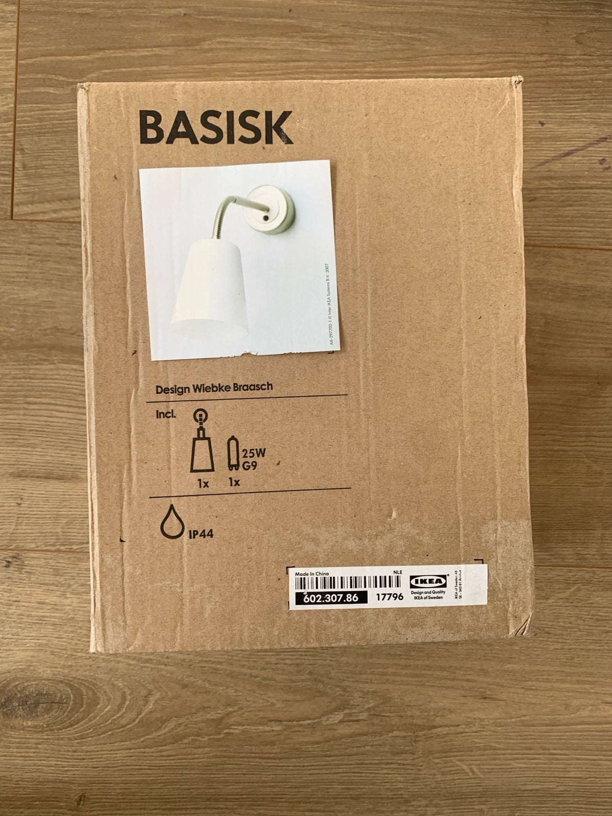 IKEA BASISK wandlamp - Zo goed als nieuw, IKEA, Ophalen of Verzenden, Zo goed als nieuw, Metaal