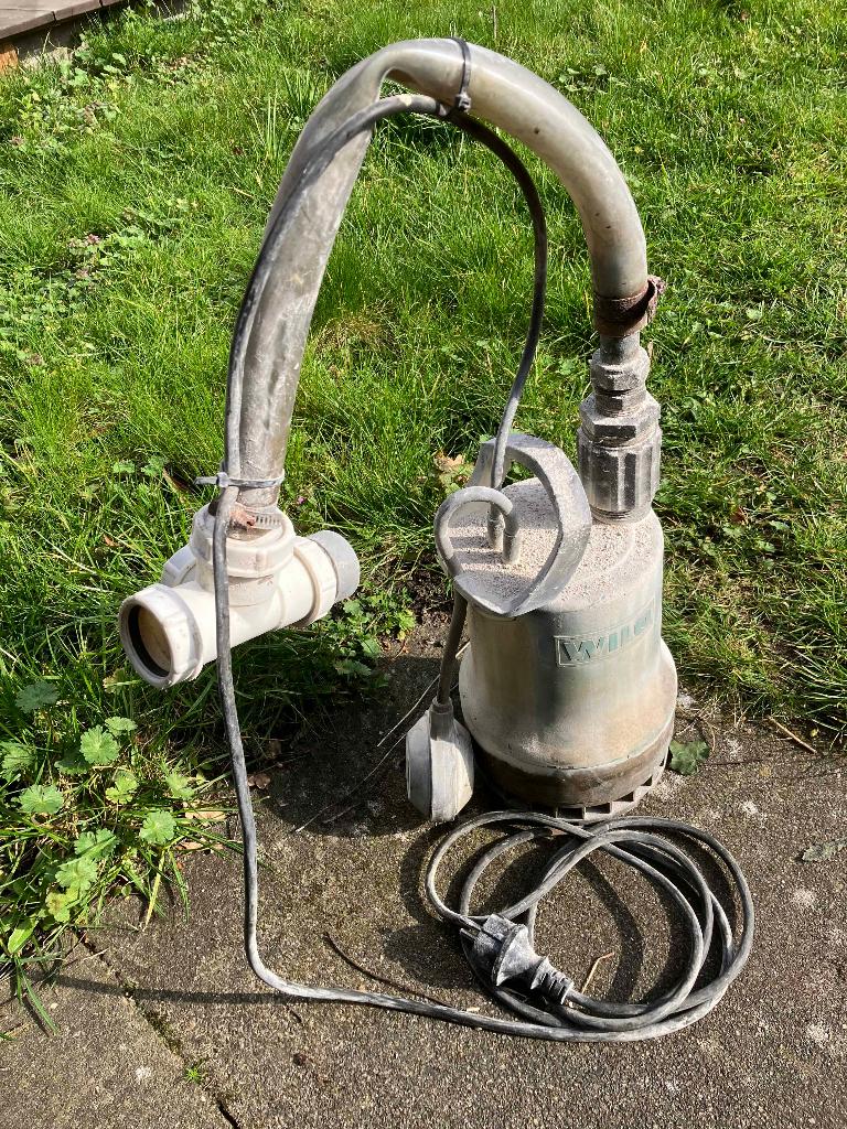 Druppelpomp, Witgoed en Apparatuur, Ophalen, Gebruikt