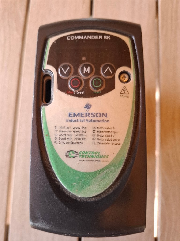 Frequentieregelaar SKA 1200075, Hobby en Vrije tijd, Elektronica-componenten, Ophalen of Verzenden, Nieuw