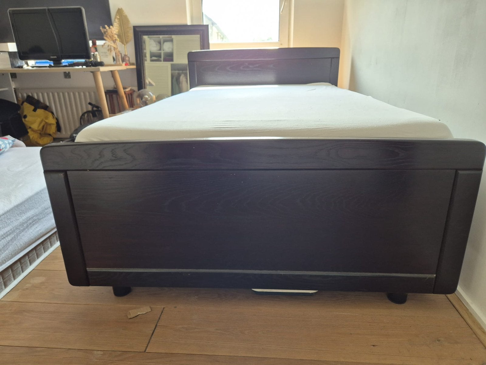 Prachtig elektrisch bed 120x200, Huis en Inrichting, Slaapkamer | Bedden, Ophalen, Gebruikt, Bruin, Degelijk