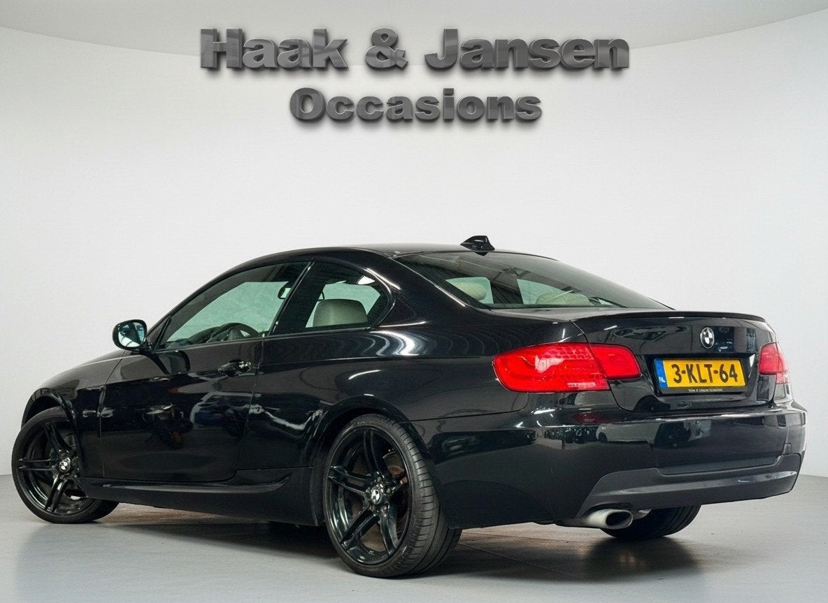 BMW 3-serie Coupé 320i Coupe M-Sport Automaat Cruise Navi, Automaat, Euro 5, 4 cilinders, 4 stoelen