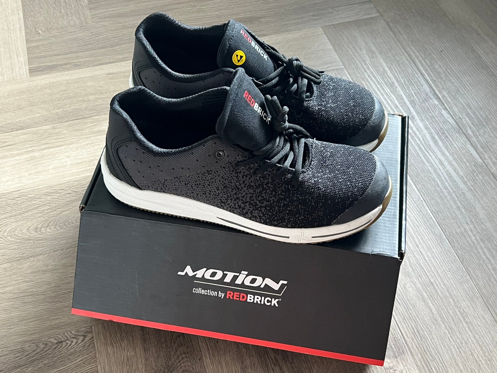 REDBRICK Agile Motion veiligheidschoen S1P mt 45 als nieuw., Ophalen of Verzenden, Zo goed als nieuw