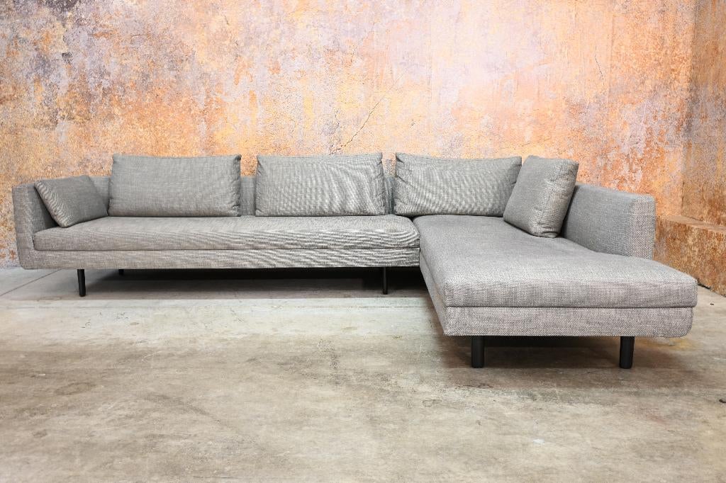 ZGANieuw strakke Eyye Etcetera stoffen design hoekbank