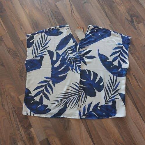 Mooie blouse van Vero Moda Curve, Maat 5XL(50),nieuwe, Ophalen of Verzenden, Nieuw, Maat 46/48 (XL) of groter