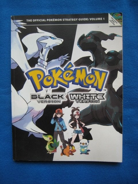 Pokemon black & white strategy guide hintboek (DS), Spelcomputers en Games, 1 speler, Ophalen of Verzenden, Zo goed als nieuw