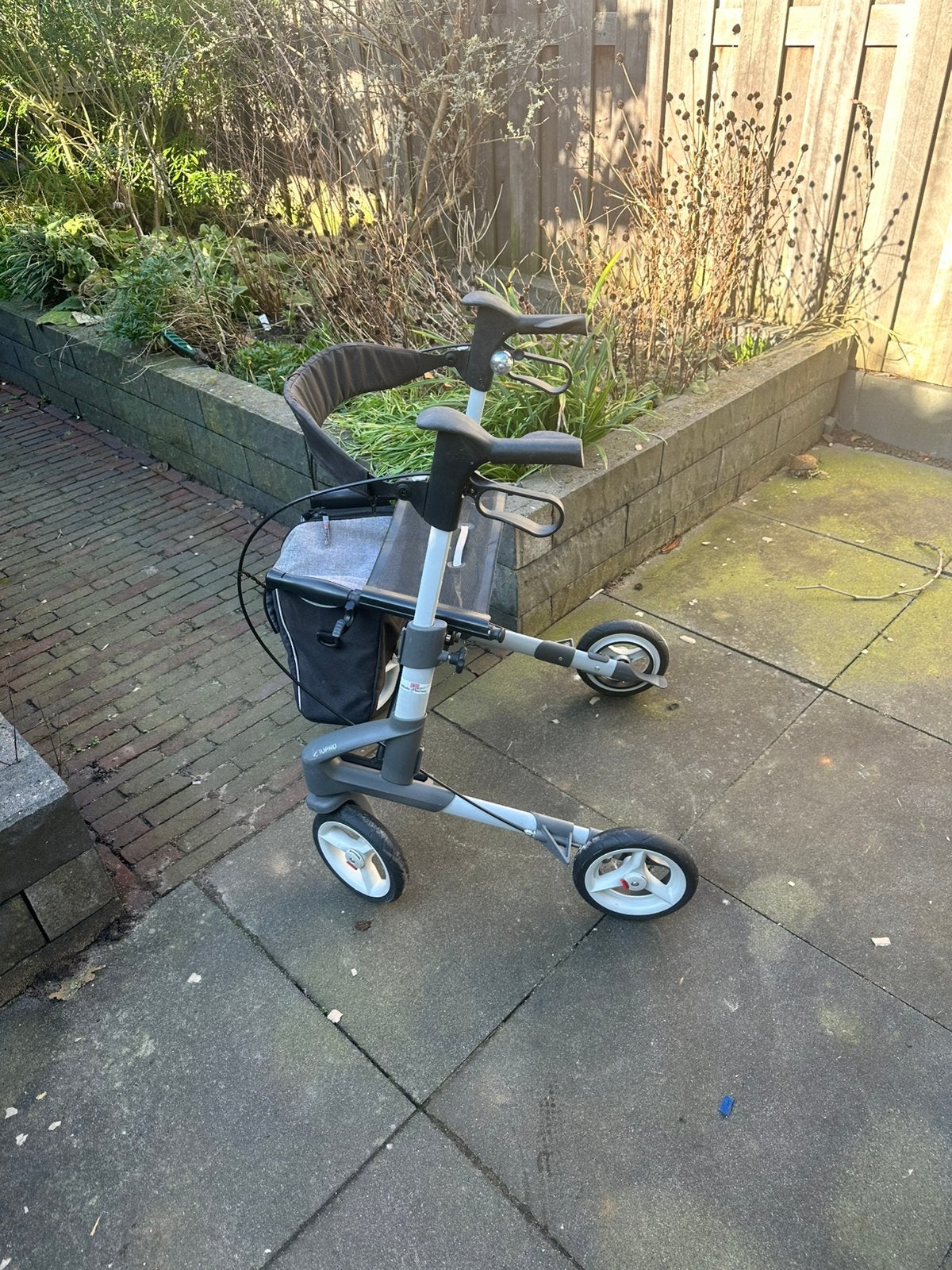 ♿ Rollators Topro Troja 5G maat S/M bezorgen mogelijk, Ophalen of Verzenden, Lichtgewicht, Zo goed als nieuw