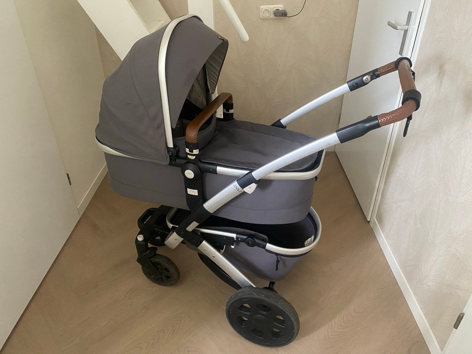 Joolz Geo 2 Kinderwagen met optioneel Kidsit meerijdplankje, Gebruikt, Combiwagen, Met reiswieg, Ophalen