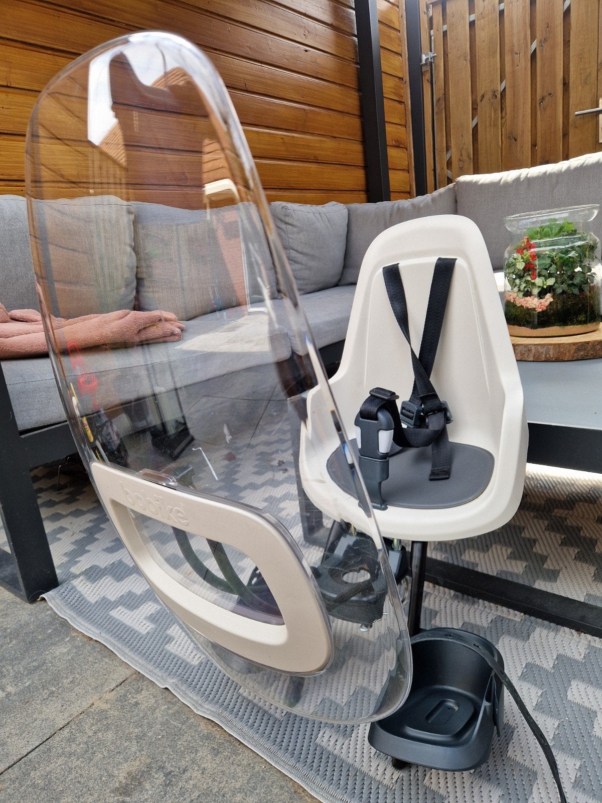 Bobike voorzitje met windscherm als nieuw, Fietsen en Brommers, Fietsaccessoires | Fietsstoeltjes, Ophalen, Zo goed als nieuw