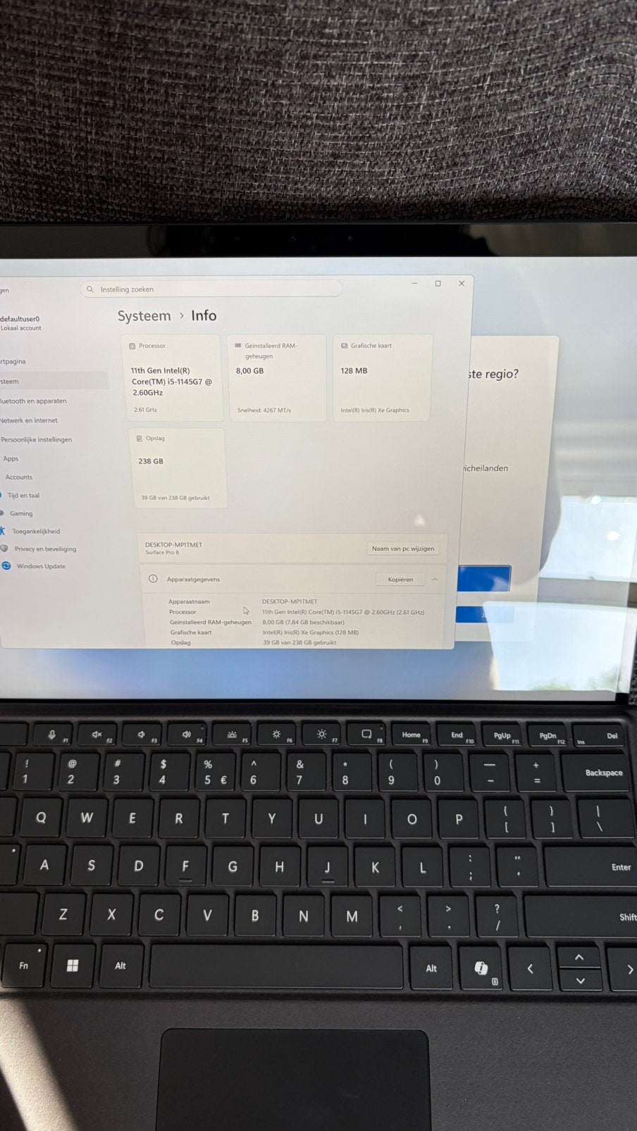 Surface Pro 8 i5 8GB 256GB incl. Keyboard en Pen, Computers en Software, Qwerty, 8 GB, 13 inch, Nieuw