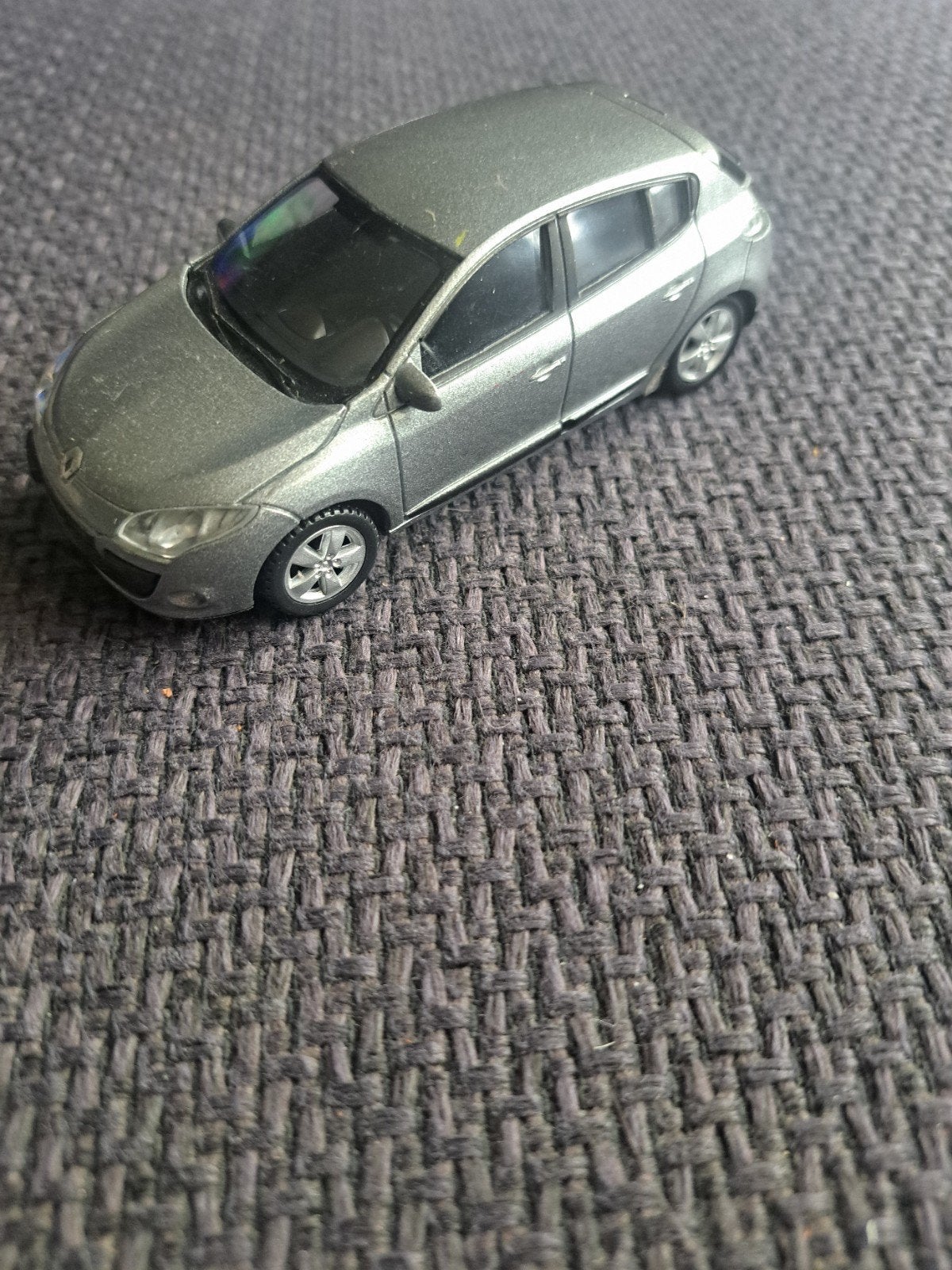 Welly model Renault megane, Gebruikt, Auto, Ophalen of Verzenden, N.b