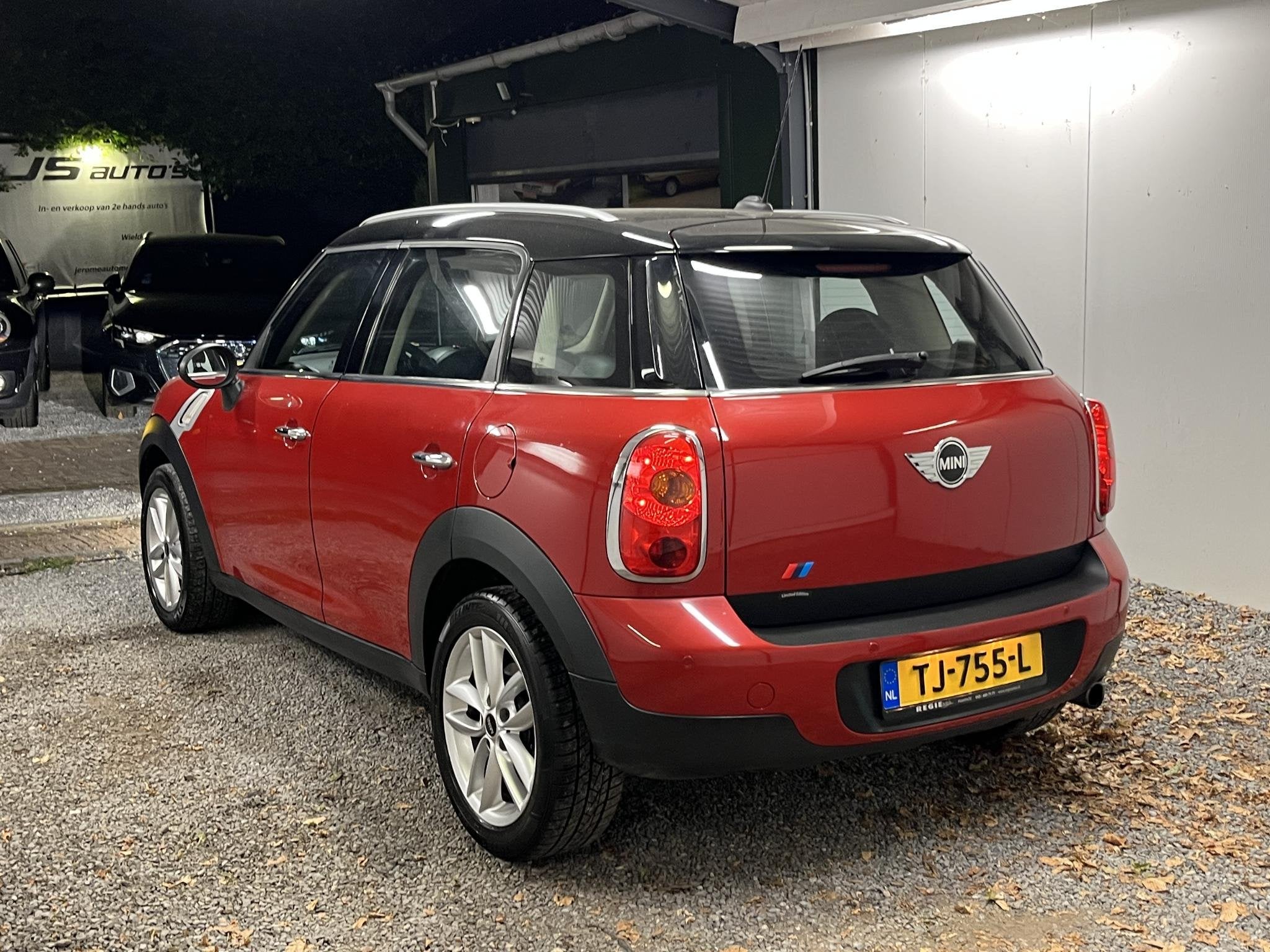 MINI Countryman 1.6 Cooper Chili AUTOMAAT 2014 NAVI CRUISE S, Gebruikt, Leder en Stof, 122 pk, 14 km/l