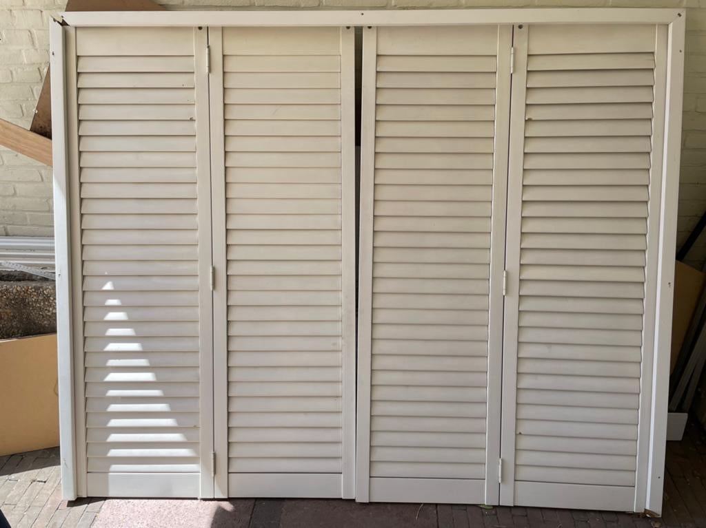 Shutters, shutter, Ophalen, Zo goed als nieuw