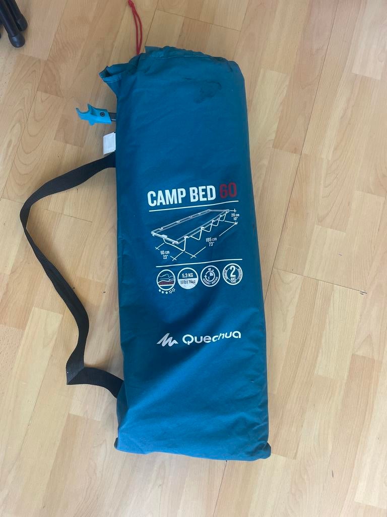 Quechua Camp Bed 60 - Comfortabel en Compact Stretcher, Ophalen of Verzenden, Zo goed als nieuw, 1-persoons