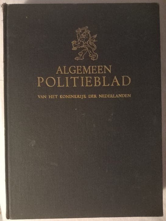 Algemeen Politieblad 1952 - Slijtage omslag en rug politie, Ophalen of Verzenden, Gelezen, Juridisch en Recht, Nederland