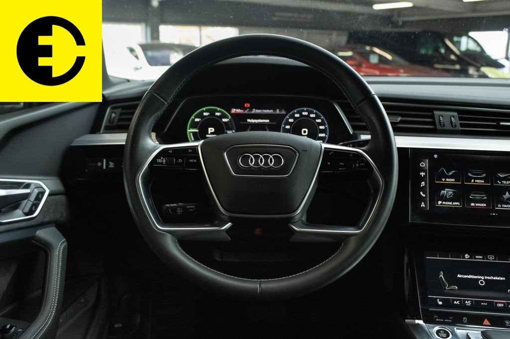 Audi e-tron Sportback 55 quattro edition 95 kWh | 94,4% SoH, Automaat, 131 €/maand, Zwart, 95 kWh