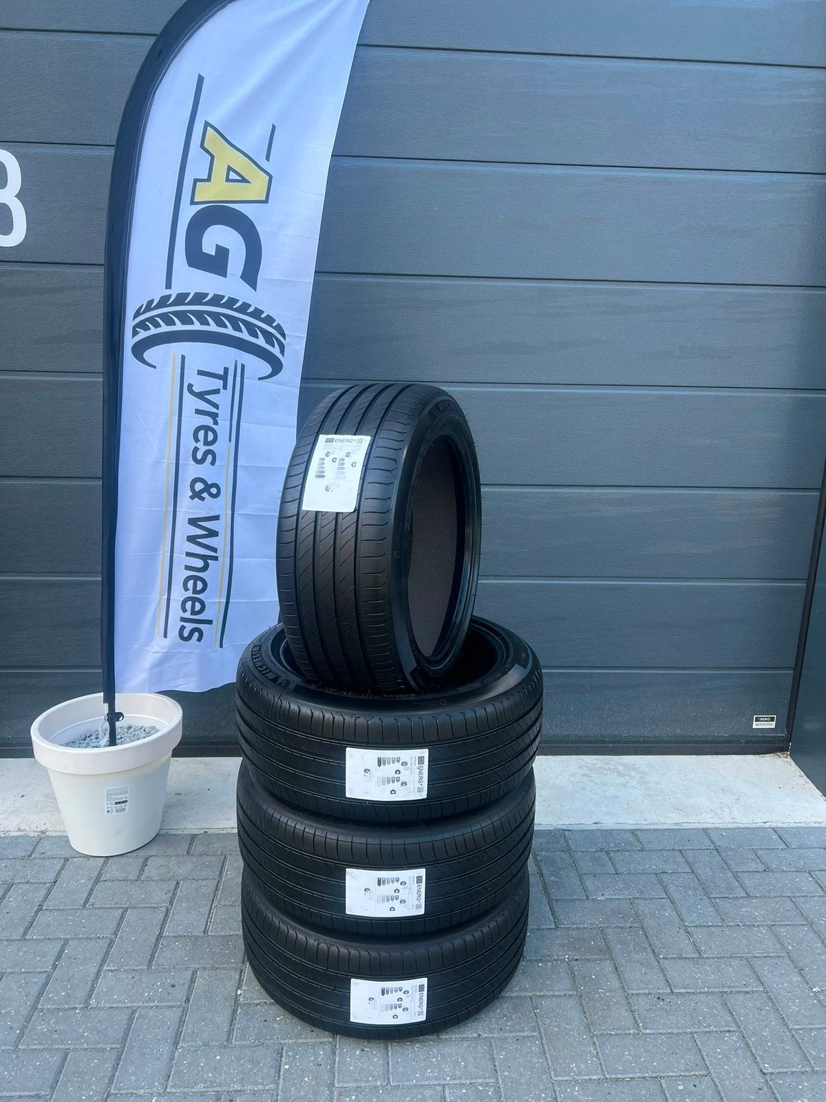 4x 235 45 18 98V XL Michelin E Primacy T2 Tesla 235 45 18, 18 inch, Nieuw, Ophalen of Verzenden, 235 mm