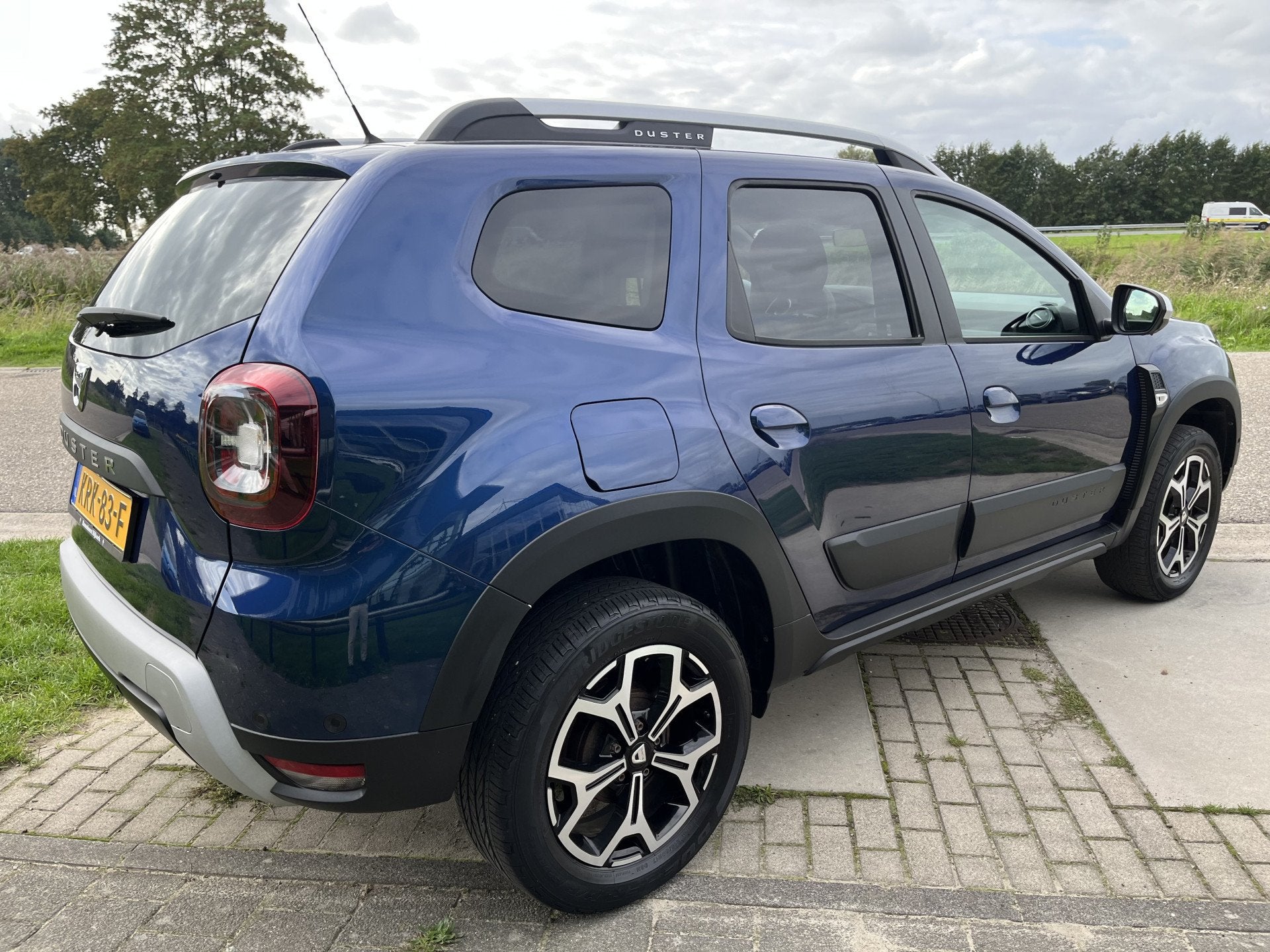 Dacia Duster TCe Prestige / 360 Camera / Climate / Dode hoek, Auto's, Voorwielaandrijving, 12 maanden, Stof, Gebruikt