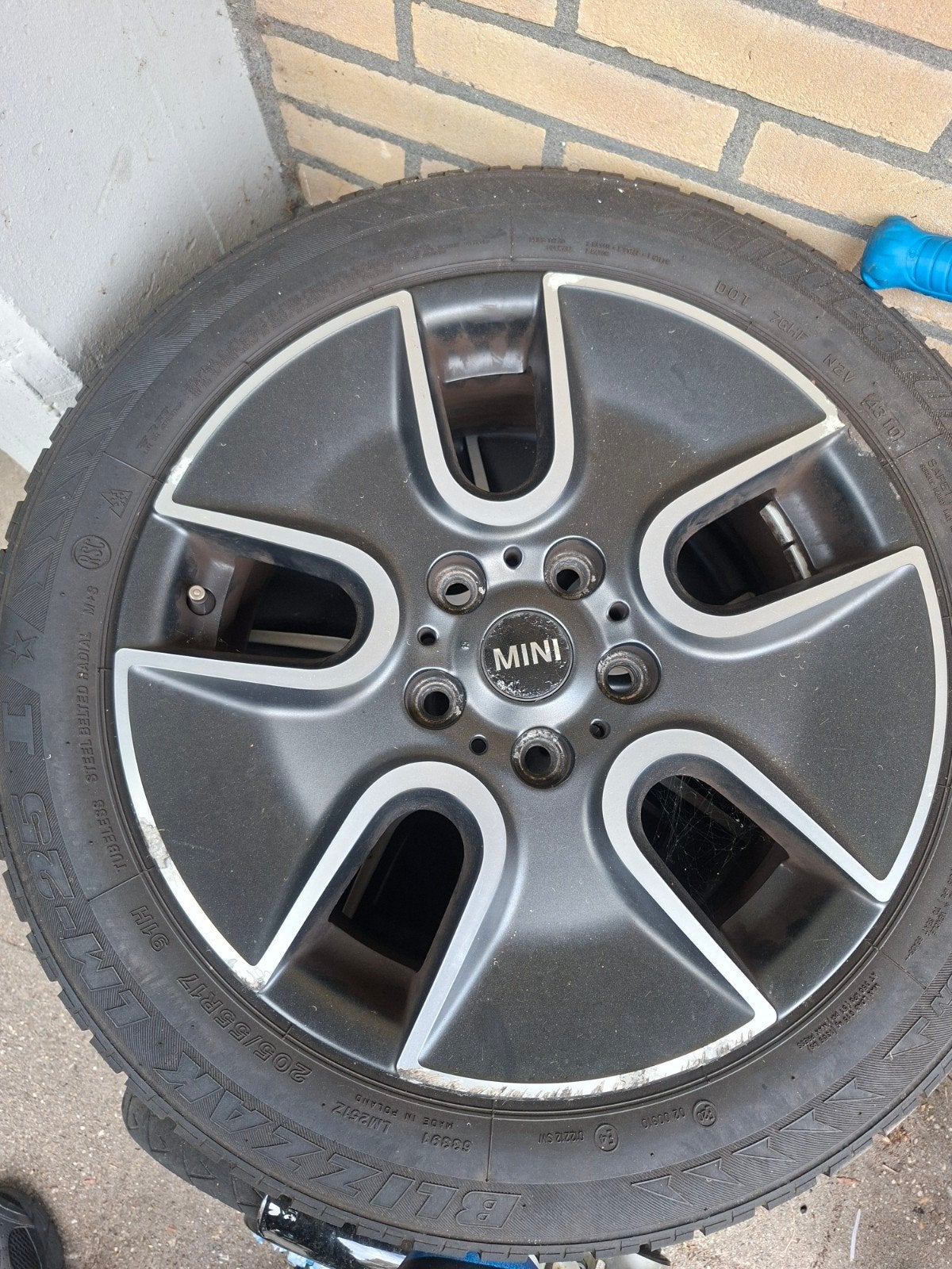 3 Mini Cooper velgen met banden - 205/55R17, Ophalen, Gebruikt, Mini