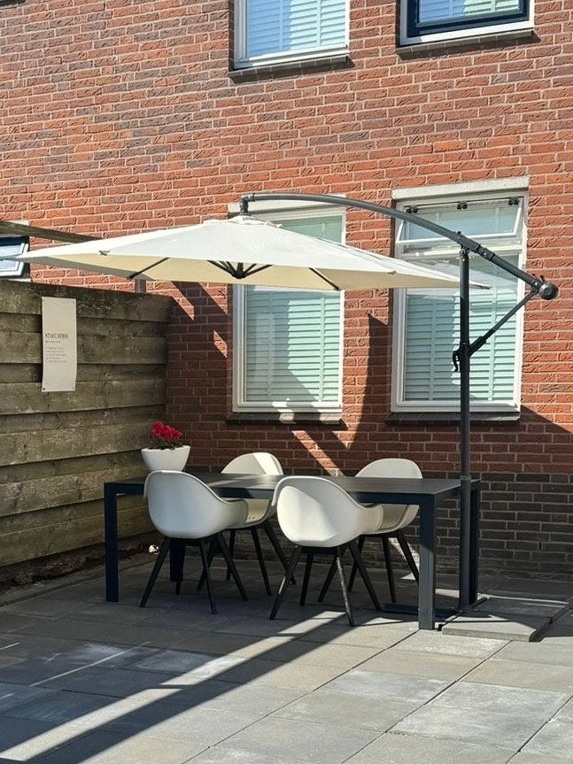 Zweefparasol met voet - Crème, Ophalen, Gebruikt, Verstelbaar, Zweefparasol