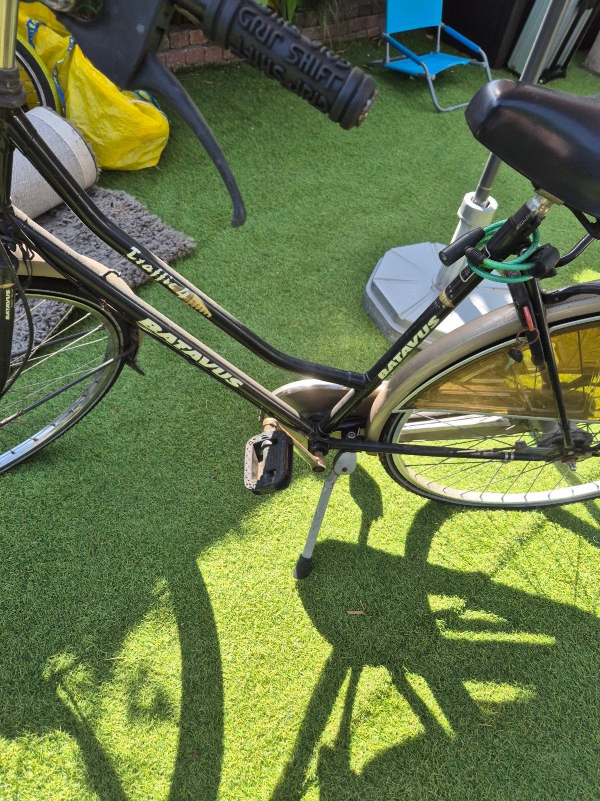 Batavus damesfiets - Opknapper met lekke banden, Fietsen en Brommers, Ophalen