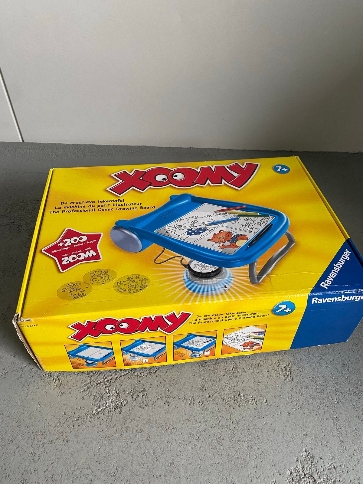 Ravensburger Xoomy Tekentafel - De creatieve illustrator, Ophalen of Verzenden, Zo goed als nieuw, Knutselen, Met licht