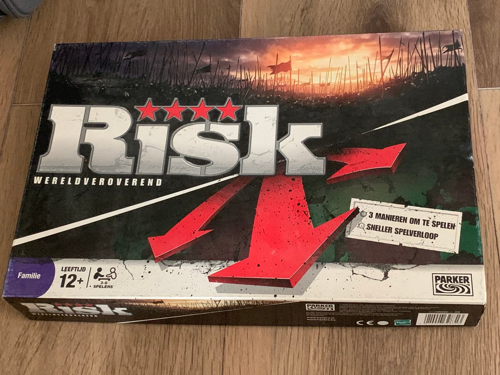 Risk wereldveroverend, Hobby en Vrije tijd, Gezelschapsspellen | Bordspellen, Ophalen of Verzenden, Zo goed als nieuw