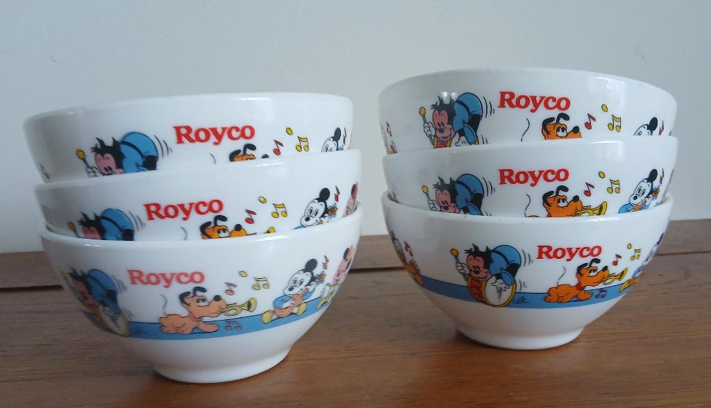 Royco Arcopal set van 6 soepkommen met Disney-figuren, Gebruikt, Ophalen of Verzenden, Glas, Kom(men)