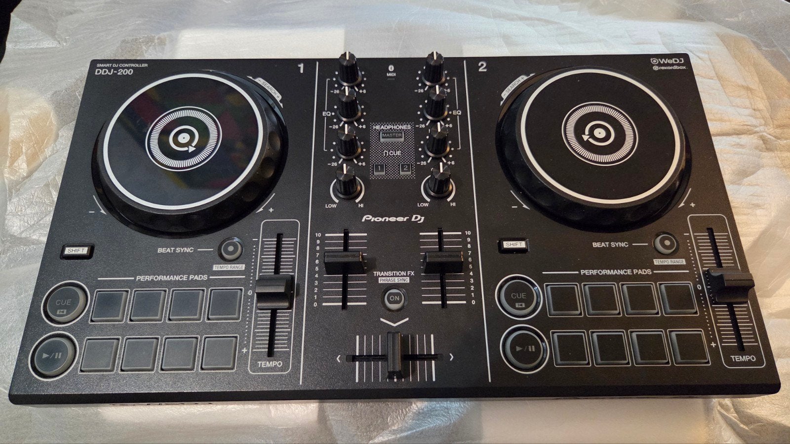 Foto 3 van Pioneer DJ DDJ-200 Smart DJ Controller