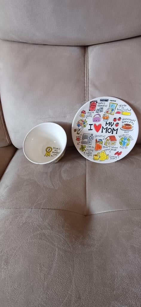 Blond Amsterdam beschadigd servies I love my mom, Huis en Inrichting, Ophalen of Verzenden, Gebruikt