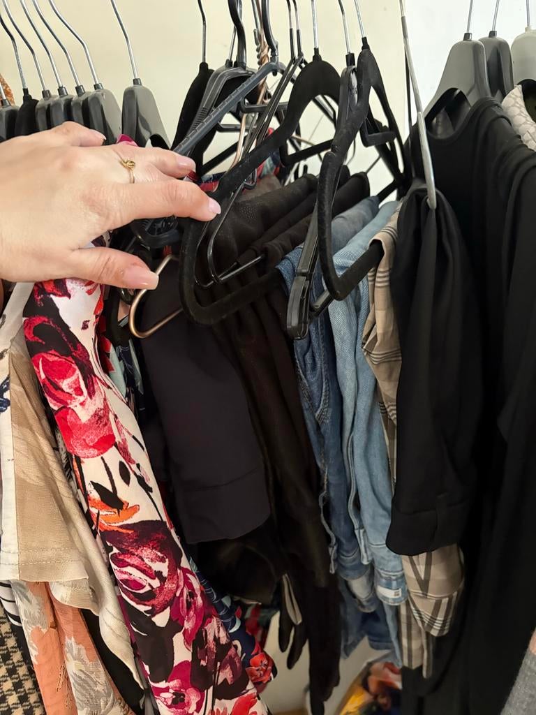Dameskleding mix - 25 stuks voor markt of Vinted, Kleding | Dames, Overige Dameskleding, Ophalen of Verzenden, Gedragen
