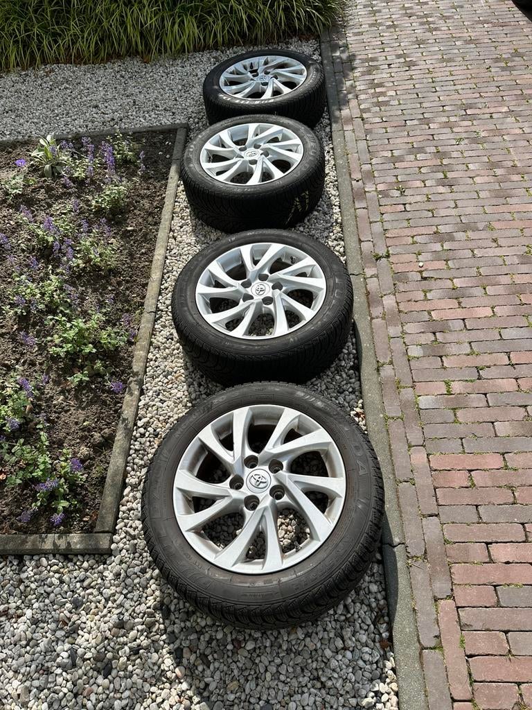 4x Winterbanden Fulda Kristall Montero 3 + velgen, Ophalen, Gebruikt