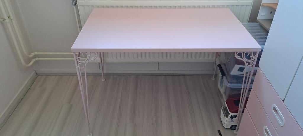 Roze bureau / tafel 110 x 65 cm, Demontabel, 110 cm, 65 cm, Kinderbureau
