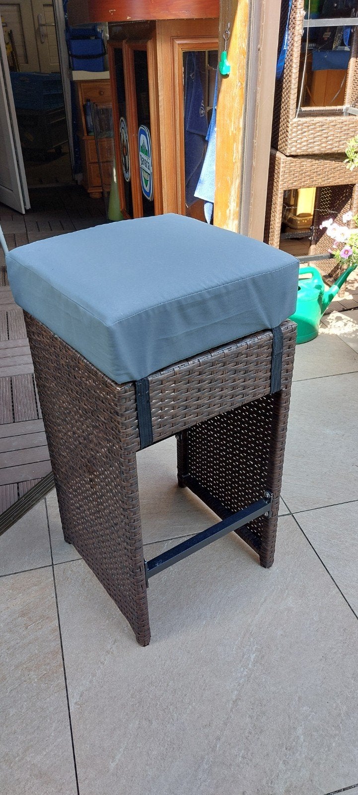 6 wicker barkrukken met kussen, Ophalen, Gebruikt, Met voetsteun, Riet