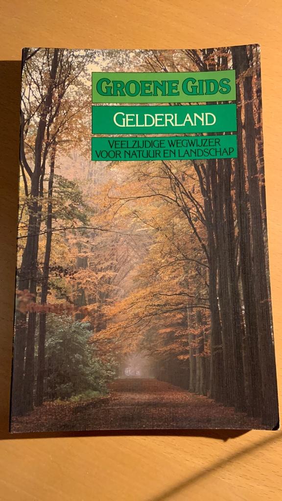 Groene gids Gelderland- veelzijdige wegwijzer voor natuur en, Ophalen of Verzenden, Zo goed als nieuw