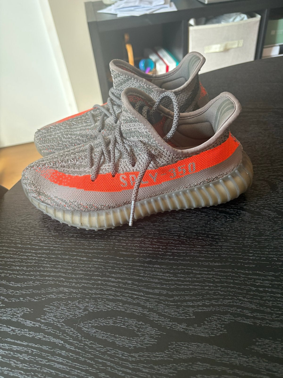 Adidas Yeezy Boost 350 V2 Beluga 2.0, Ophalen, Gedragen, Overige kleuren, Sneakers of Gympen