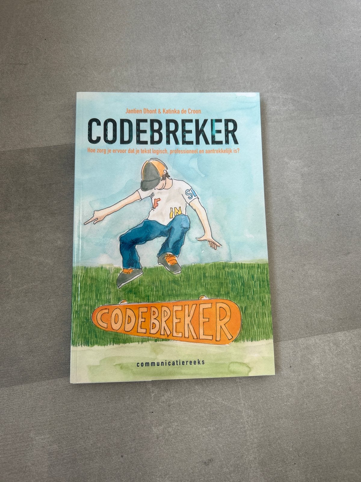 Codebreker: Hoe zorg je voor logische en aantrekkelijke teks, Ophalen of Verzenden, Zo goed als nieuw