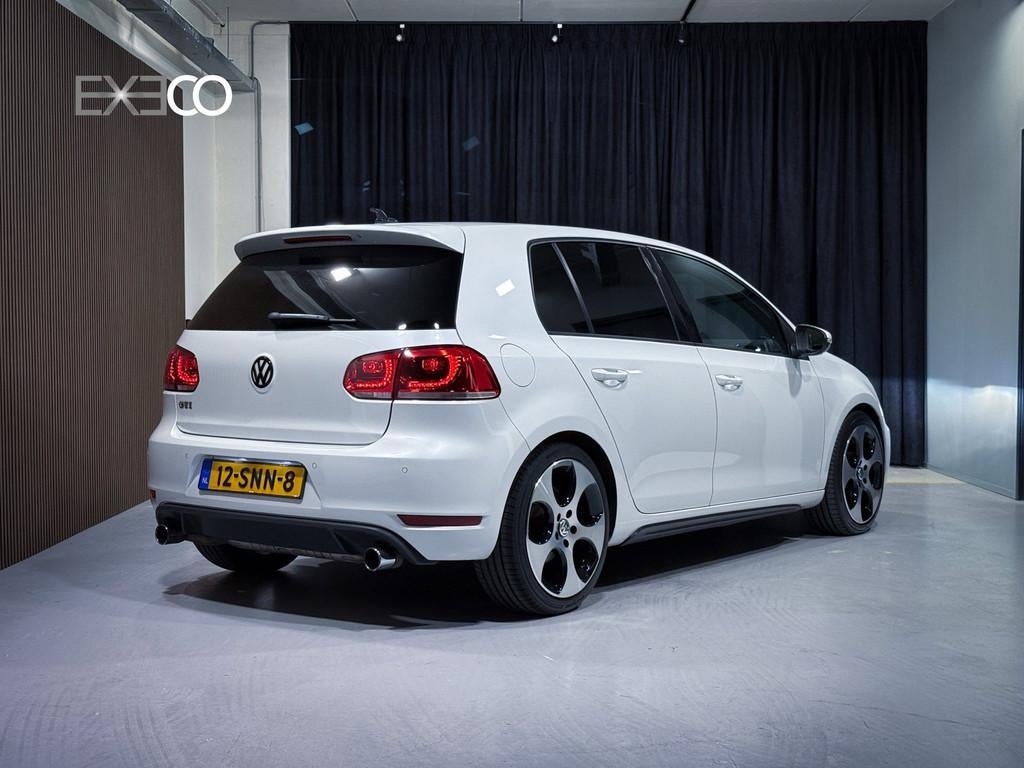 Volkswagen Golf 2.0 GTI|DSG|NAP|Dynaudio|Achteruitrijcamera, Euro 5, Gebruikt, Zwart, 4 cilinders