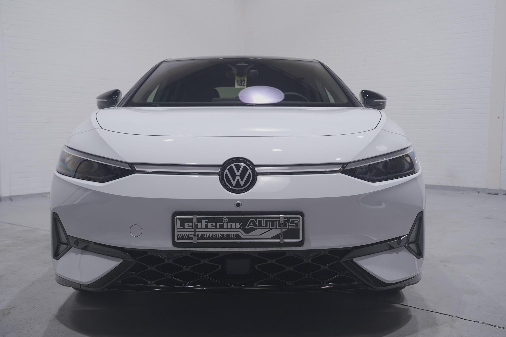Volkswagen ID.7 GTX 250 kW 4Motion SOH 97% Head-Up Display N, Automaat, Verblindingsvrij grootlicht, Gebruikt, Zwart