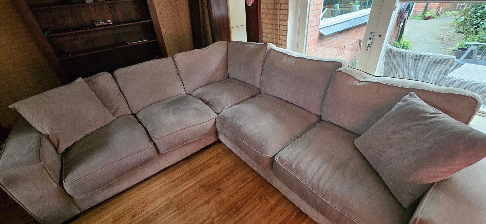 Grote comfortabele hoekbank - Grijs stof, Huis en Inrichting, Banken | Bankstellen, Gebruikt, Hoekbank, Vierpersoons of meer, 250 tot 300 cm