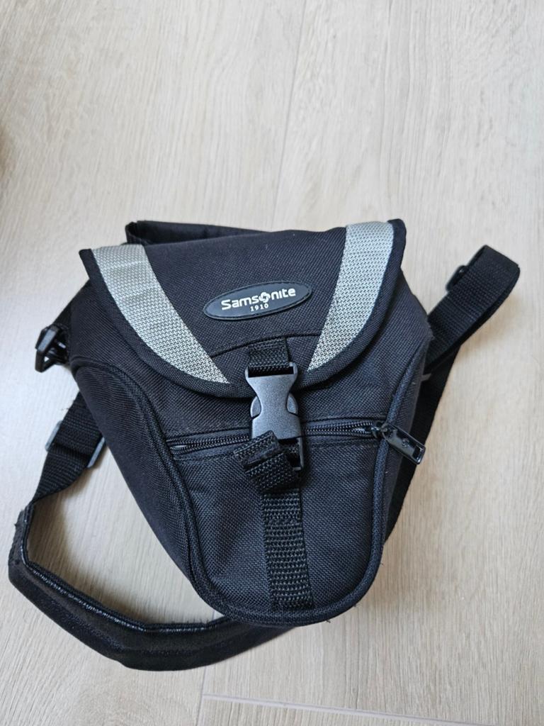 Samsonite cameratas in goeie staat, Ophalen of Verzenden, Gebruikt, Schoudertas, Overige merken