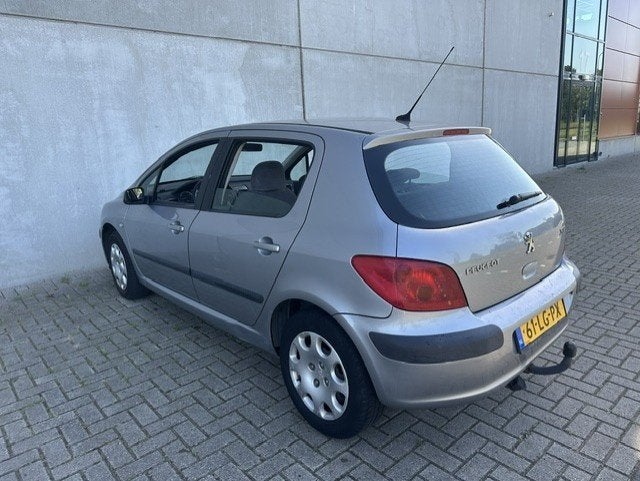 Peugeot 307 1.6-16V XT (bj 2003), Auto's, Peugeot, Electronic Stability Program (ESP), Gebruikt, 4 cilinders, 610 kg
