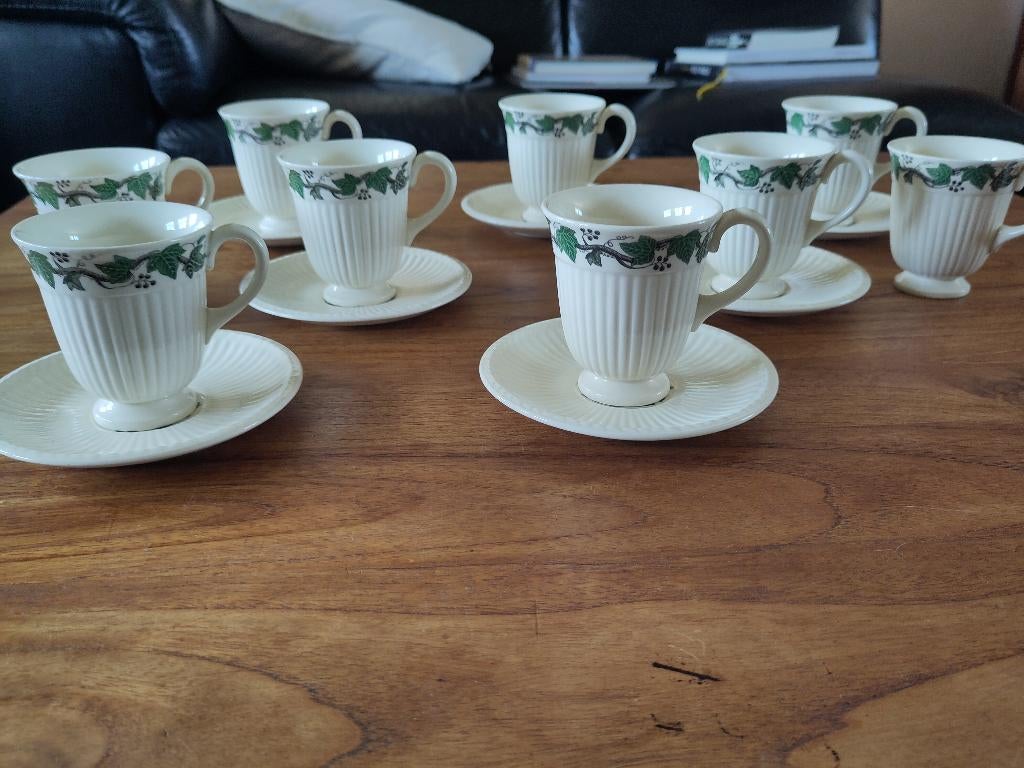 Wedgwood Stratford en Edme - koffiekopjes, Ophalen of Verzenden, Zo goed als nieuw, Aardewerk, Kop(pen) en/of Schotel(s)