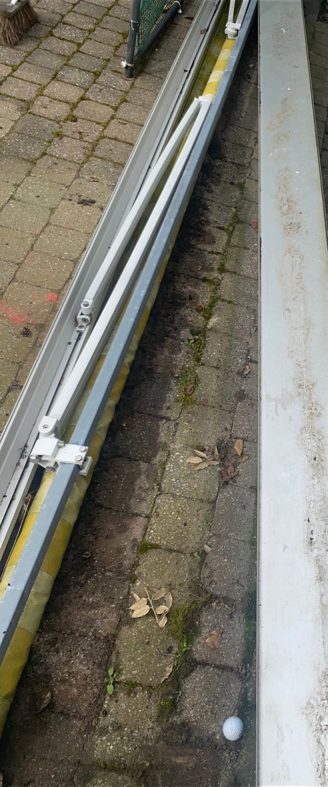 Knikarmscherm GRATIS ophalen, Ophalen, Zo goed als nieuw, 150 tot 300 cm, 250 cm tot 450 cm