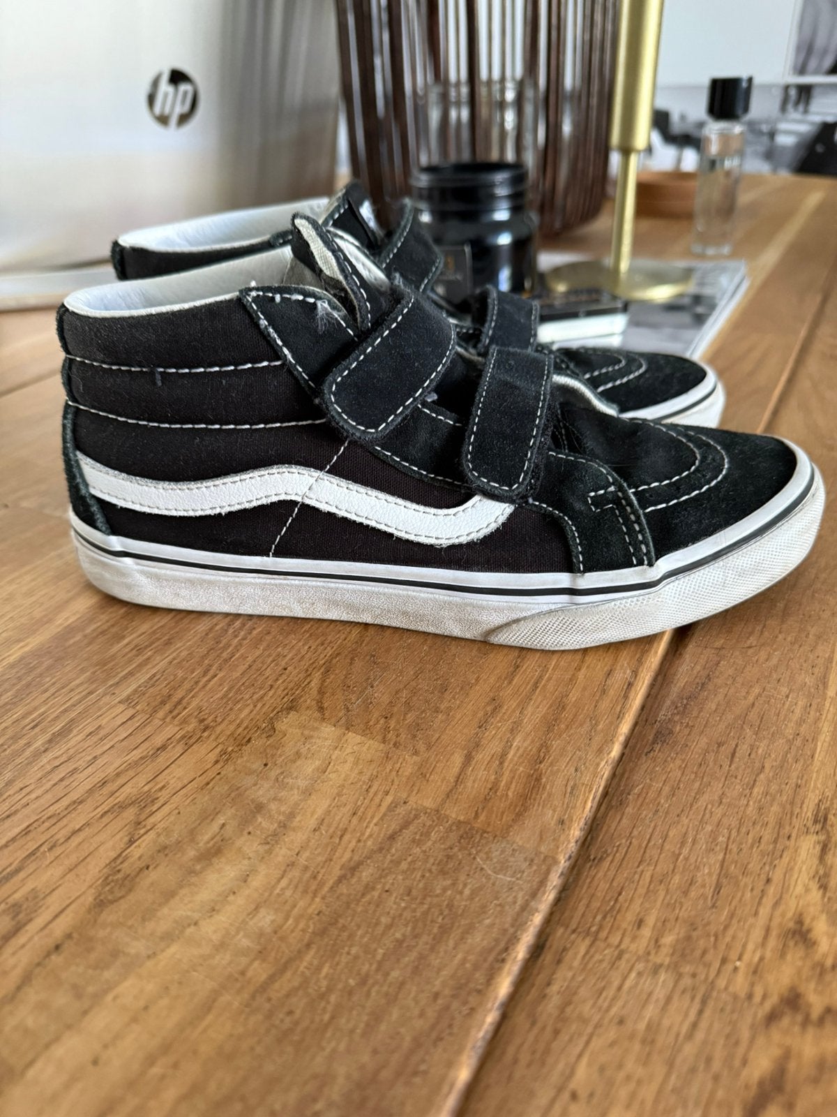 Vans zwart suede maat 35, Ophalen of Verzenden, Zo goed als nieuw, Jongen of Meisje